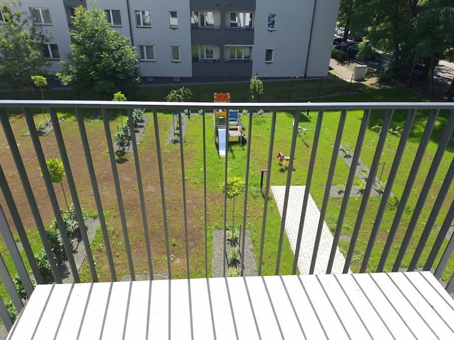 Apartment New Funcional Easy High Standard Free Garage Parking